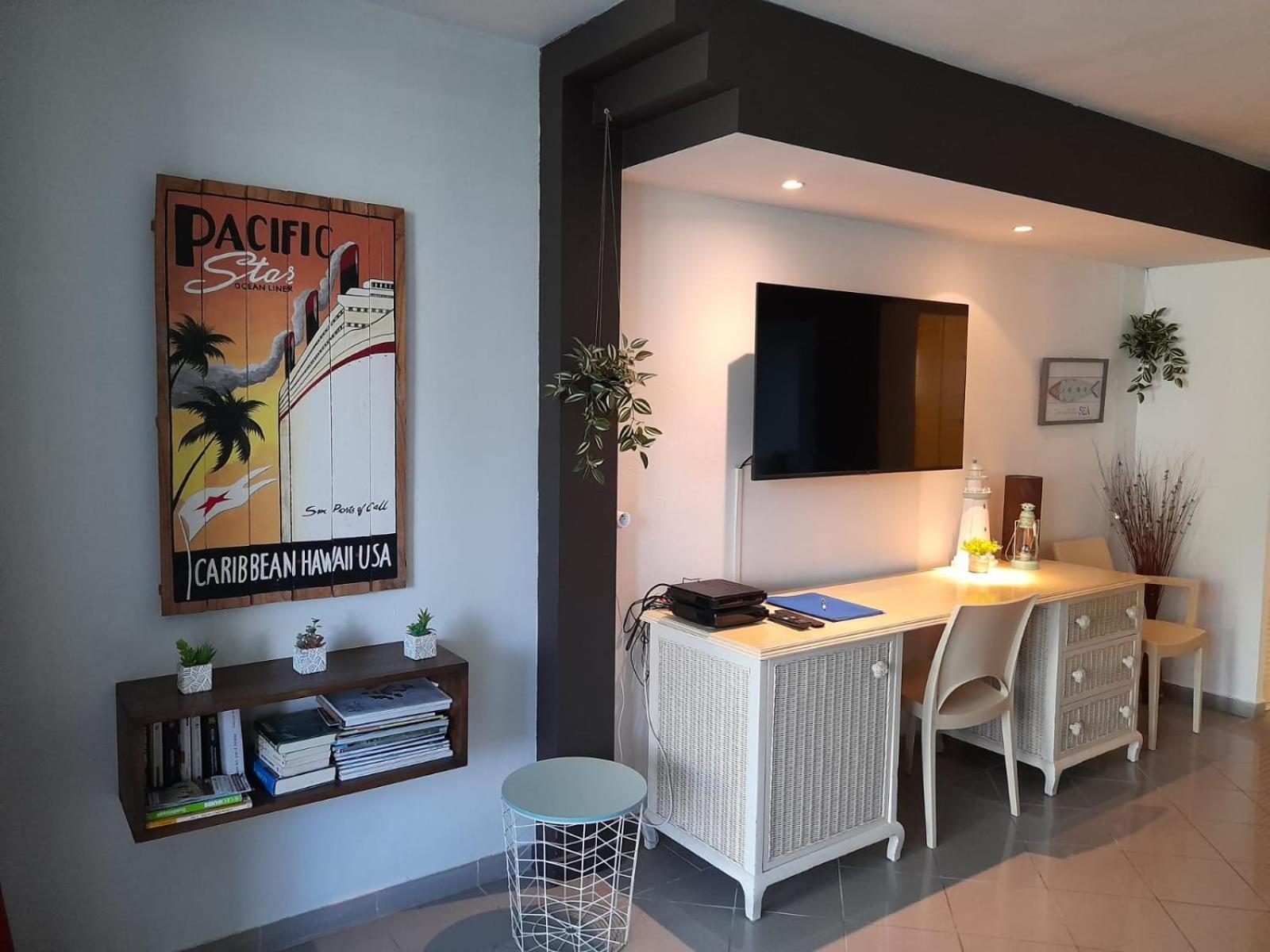 Ilet Bleu Studio Cosy Rdc Vue Mer Et Jardin - Acces Direct Plage Le Gosier  Exterior foto